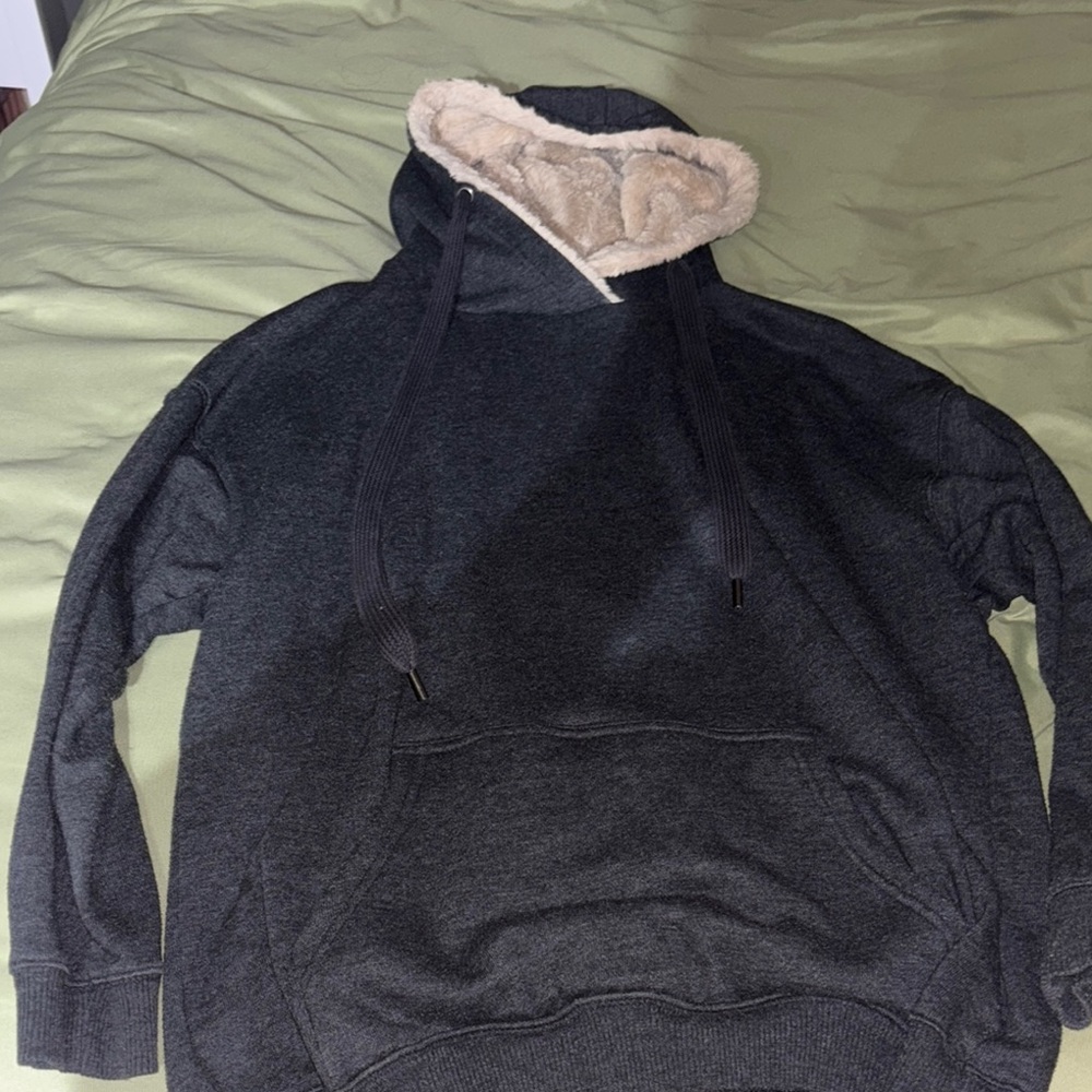 Aerie fuzzy hoodie